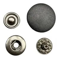 Кнопка пластиковая для одежды (сумок) 17 мм Черная